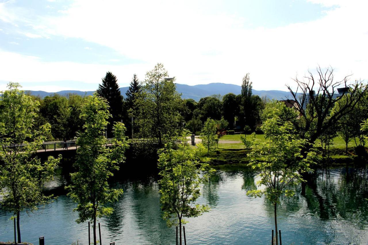 Holiday In Bihać Екстериор снимка